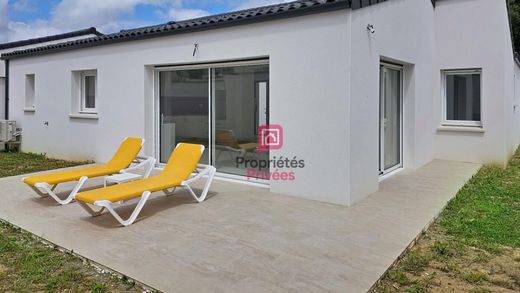 Luxury home in Vaux-sur-Mer, Charente-Maritime