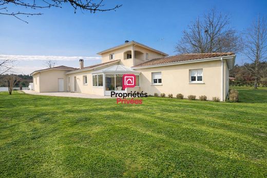 Элитный дом, Bazas, Gironde