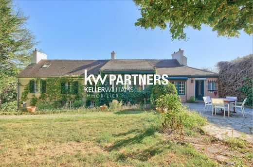 Villa in Jouy-en-Josas, Yvelines