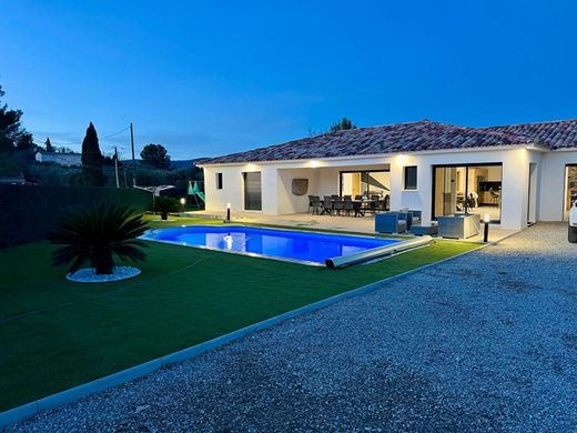 Вилла, Trans-en-Provence, Var
