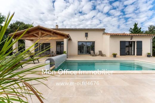 Villa a Saint-Saturnin-lès-Apt, Vaucluse