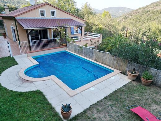 Maison de luxe à Reynès, Pyrénées-Orientales
