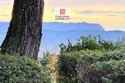 ‏בתי יוקרה ב  Pertuis, Vaucluse