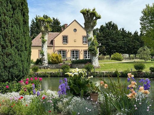 Luxe woning in Saint-Germain-des-Prés, Loiret
