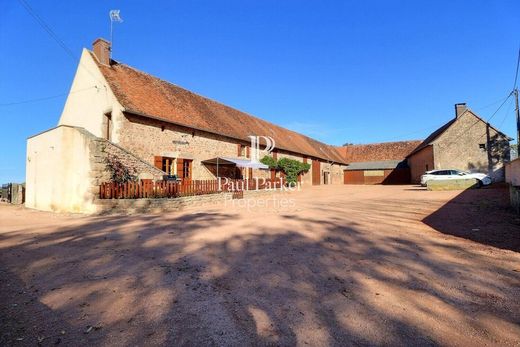 Luxury home in Saint-Martin-de-Salencey, Saône-et-Loire