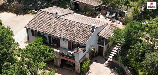 Luxury home in Esparron-de-Verdon, Alpes-de-Haute-Provence