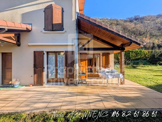 호화 저택 / Varces-Allières-et-Risset, Isère