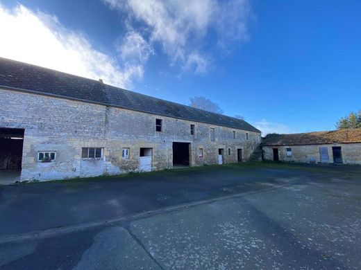 Rural or Farmhouse in Courseulles-sur-Mer, Calvados