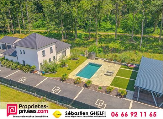 Luxury home in Cellettes, Loir-et-Cher