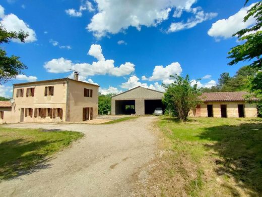 Luxury home in Sainte-Eulalie, Gironde