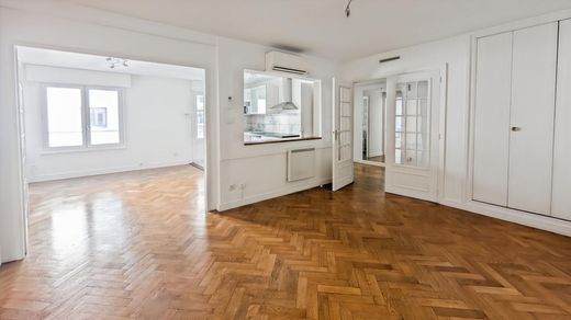Apartment in Lyon, Rhône