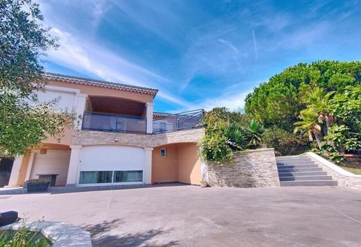 Luxury home in Le Teil, Ardèche