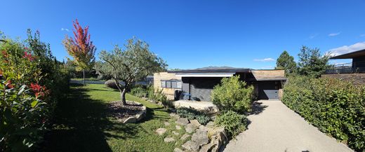 Luxury home in Digne-les-Bains, Alpes-de-Haute-Provence