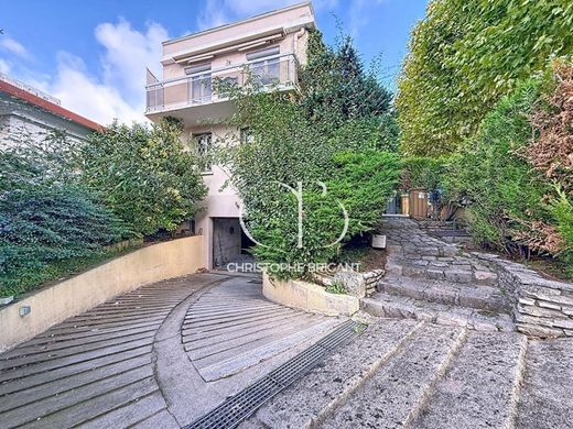 Luxury home in Ivry-sur-Seine, Val-de-Marne