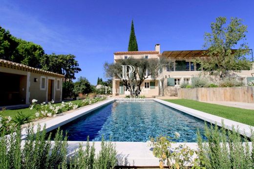 Вилла, Fontvieille, Bouches-du-Rhône