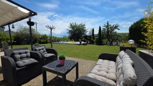 Luxury home in Geyssans, Drôme