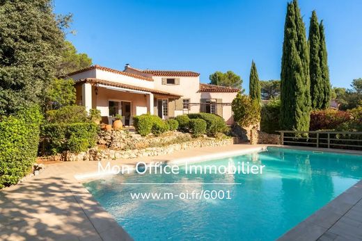 Πολυτελή κατοικία σε Saint-Marc-Jaumegarde, Bouches-du-Rhône