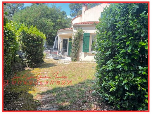 Villa - Domino, Charente-Maritime
