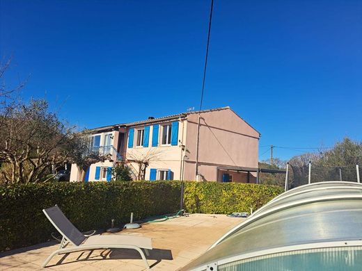 Luxus-Haus in Les Arcs, Var