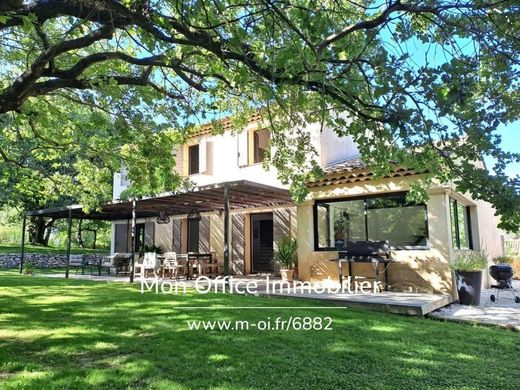 Luxury home in Le Puy-Sainte-Réparade, Bouches-du-Rhône