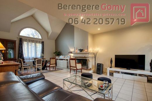 Luxe woning in Groslay, Val d'Oise