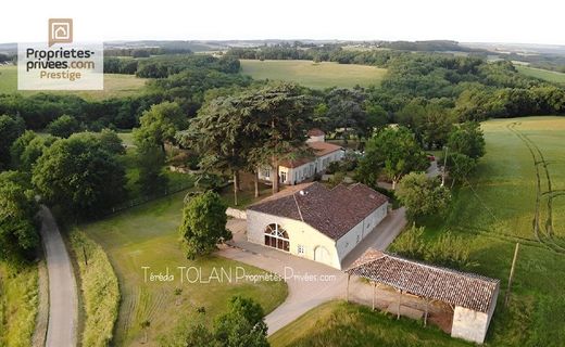 Villa en Agen, Lot y Garona