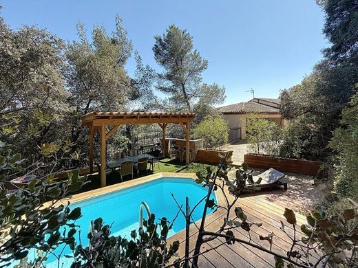 Luxus-Haus in Solliès-Ville, Var
