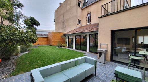 Casa di lusso a Saint-Quentin, Aisne