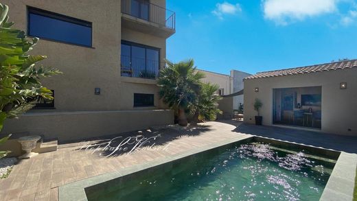 Casa de lujo en Corneilhan, Herault