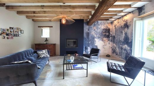 Rustykalny lub Wiejski w Grez-Neuville, Maine-et-Loire