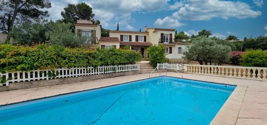 Villa a Trans-en-Provence, Var