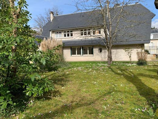 Villa in Louveciennes, Yvelines