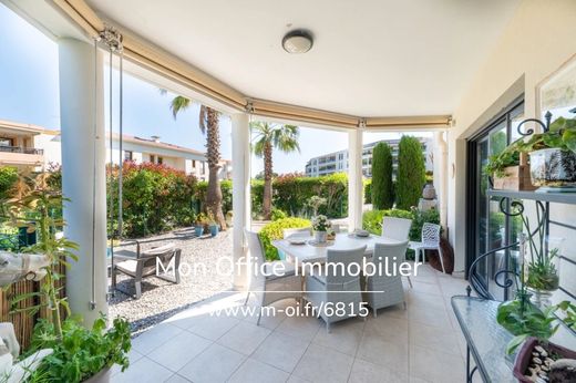 Apartment in Saint-Raphaël, Var