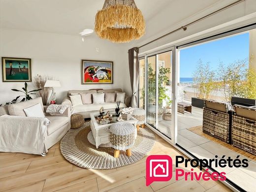 Apartment in Villeneuve-Loubet, Alpes-Maritimes