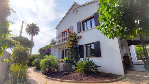 Luxe woning in La Londe-les-Maures, Var
