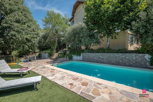 Luxury home in Aubagne, Bouches-du-Rhône