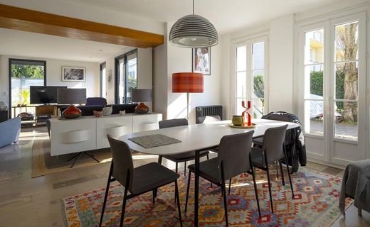 Luxury home in Chatou, Yvelines