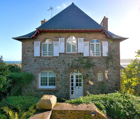 Villa in Perros-Guirec, Côtes-d'Armor