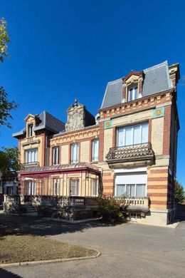 Villa - Crépy-en-Valois, Oise