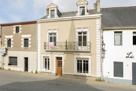 Luxury home in La Chapelle-Heulin, Loire-Atlantique