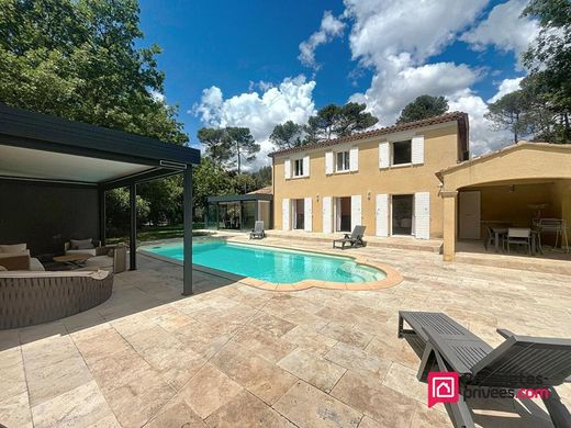 Luxury home in Saint-Maximin-la-Sainte-Baume, Var