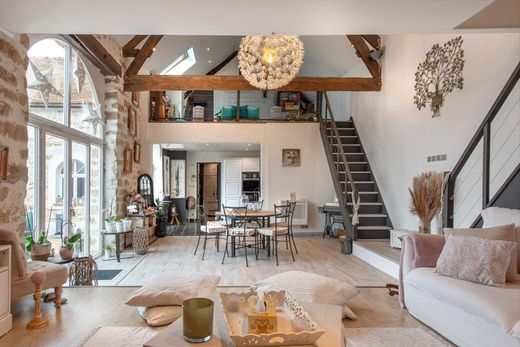 Luxury home in Moret-sur-Loing, Seine-et-Marne