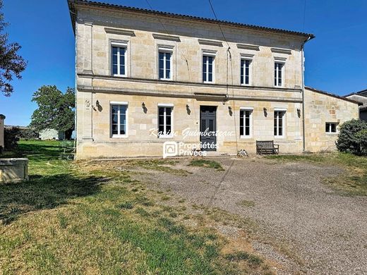 Luxury home in Libourne, Gironde