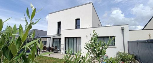Luxus-Haus in Brech, Morbihan