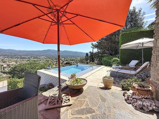 Luxury home in Le Beausset, Var