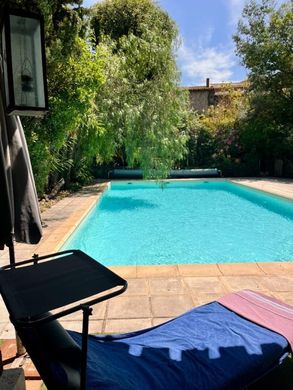Luxury home in Adissan, Hérault