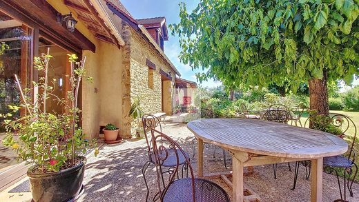 Maison de luxe à Plazac, Dordogne