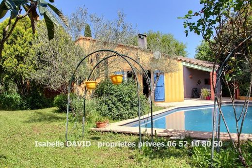 Luxus-Haus in Le Cannet-des-Maures, Var