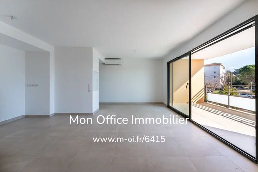 Apartment in Aix-en-Provence, Bouches-du-Rhône