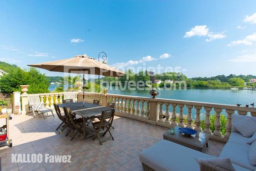 Luxury home in Le Coudray-Montceaux, Essonne